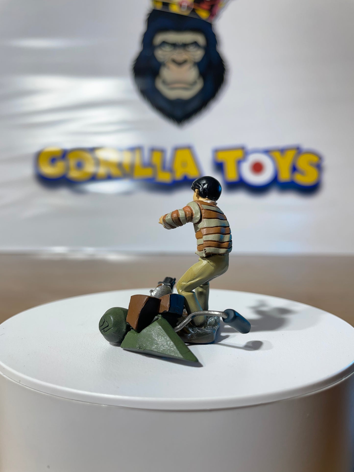 KANEDA SHOTARO - With Gun Ver. - Mini Diorama - Akira