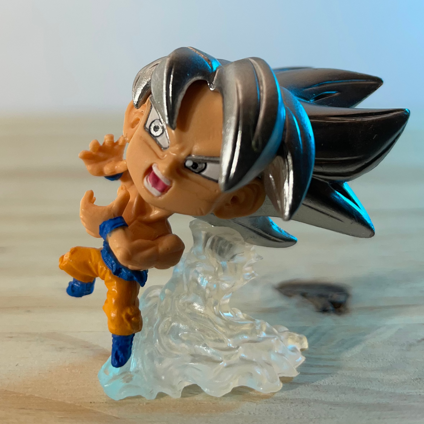 SON GOKU ULTRA INSTINCT - Super Warriors Chou Senshi - Mini Figure - Dragon Ball