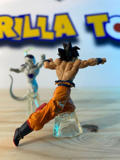 SON GOKU VS FREEZER - Super Gashapon Figure - Dragon Ball 10