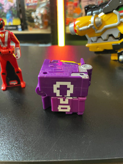 Lot KYORYUGER - Yann