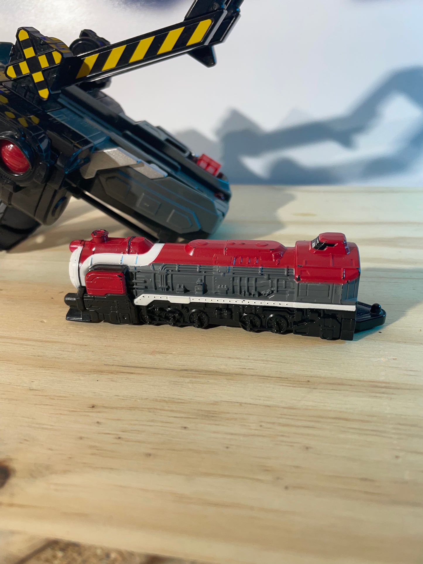 DX ToQ-Oh RESSHA TRAIN MORPHER - ToQger - Power Rangers