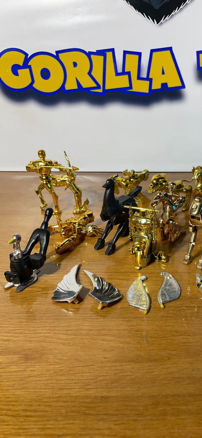 COLLECTION LES CHEVALIERS DU ZODIAQUE - 5 chevaliers de bronze / 12 d'or - Saint Seiya