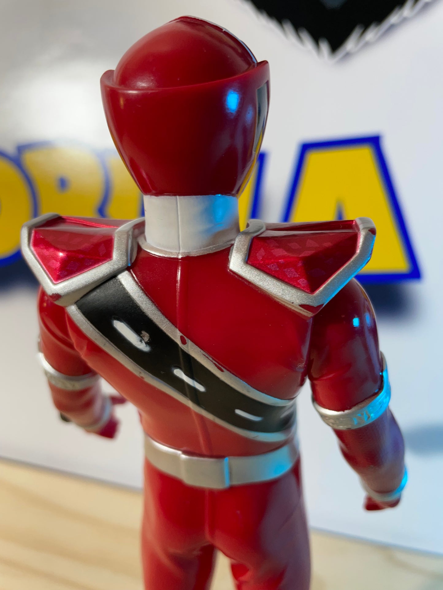 FIGURINE KIRAMAI RED - Uchu Sentai - Power Rangers