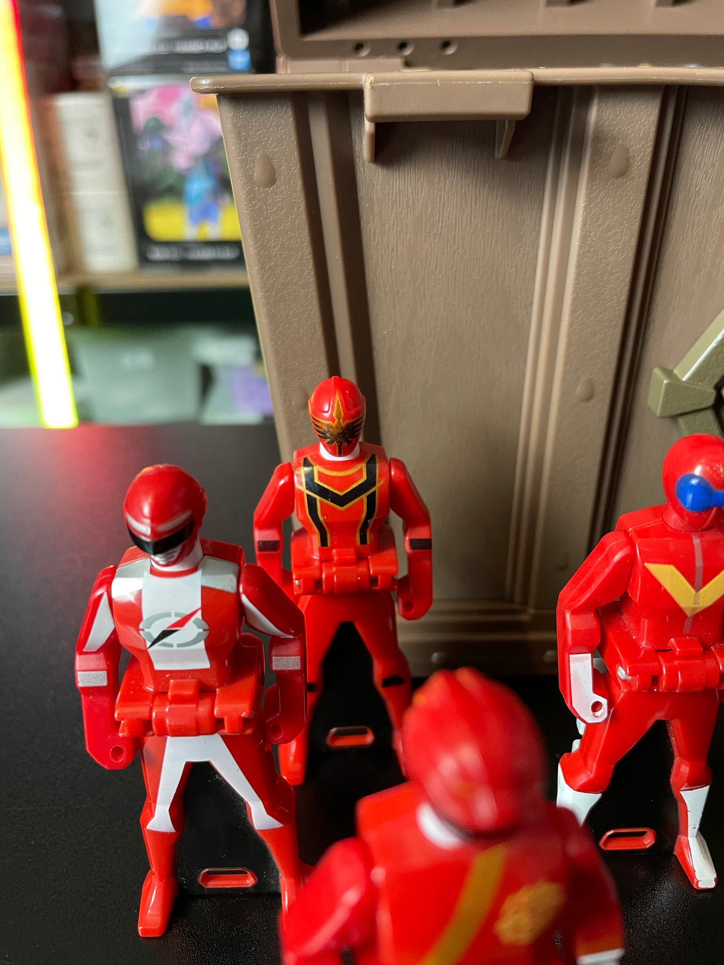 TREASURE BOX & RANGER KEYS - Super Megaforce Gokaiger - Power Rangers