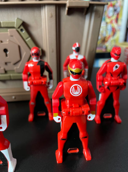 TREASURE BOX & RANGER KEYS - Super Megaforce Gokaiger - Power Rangers