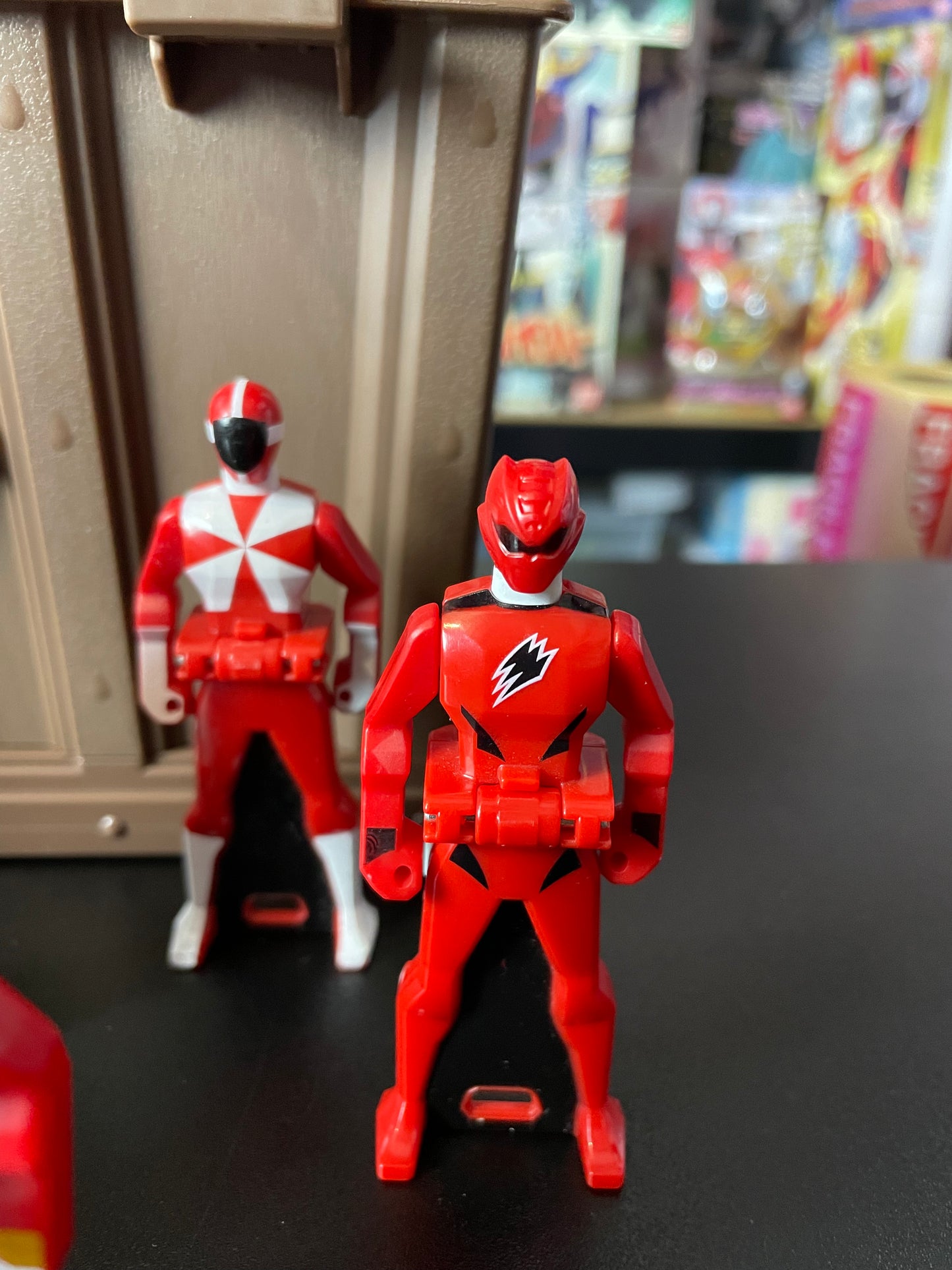 TREASURE BOX & RANGER KEYS - Super Megaforce Gokaiger - Power Rangers