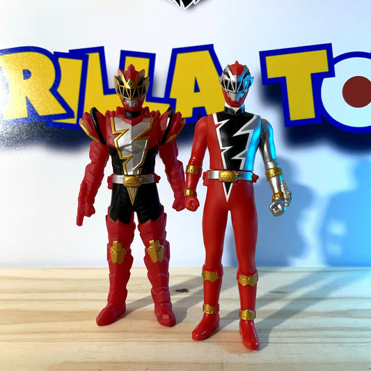 LOT DE FIGURINES - Power Rangers